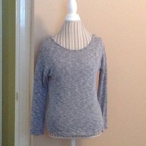 Grey top with mid sleeves
